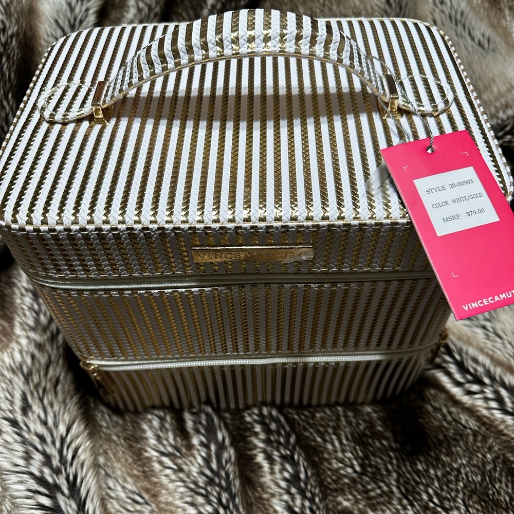 Vince Camuto Make Up & Travel Case